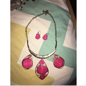 Earring & Necklace set